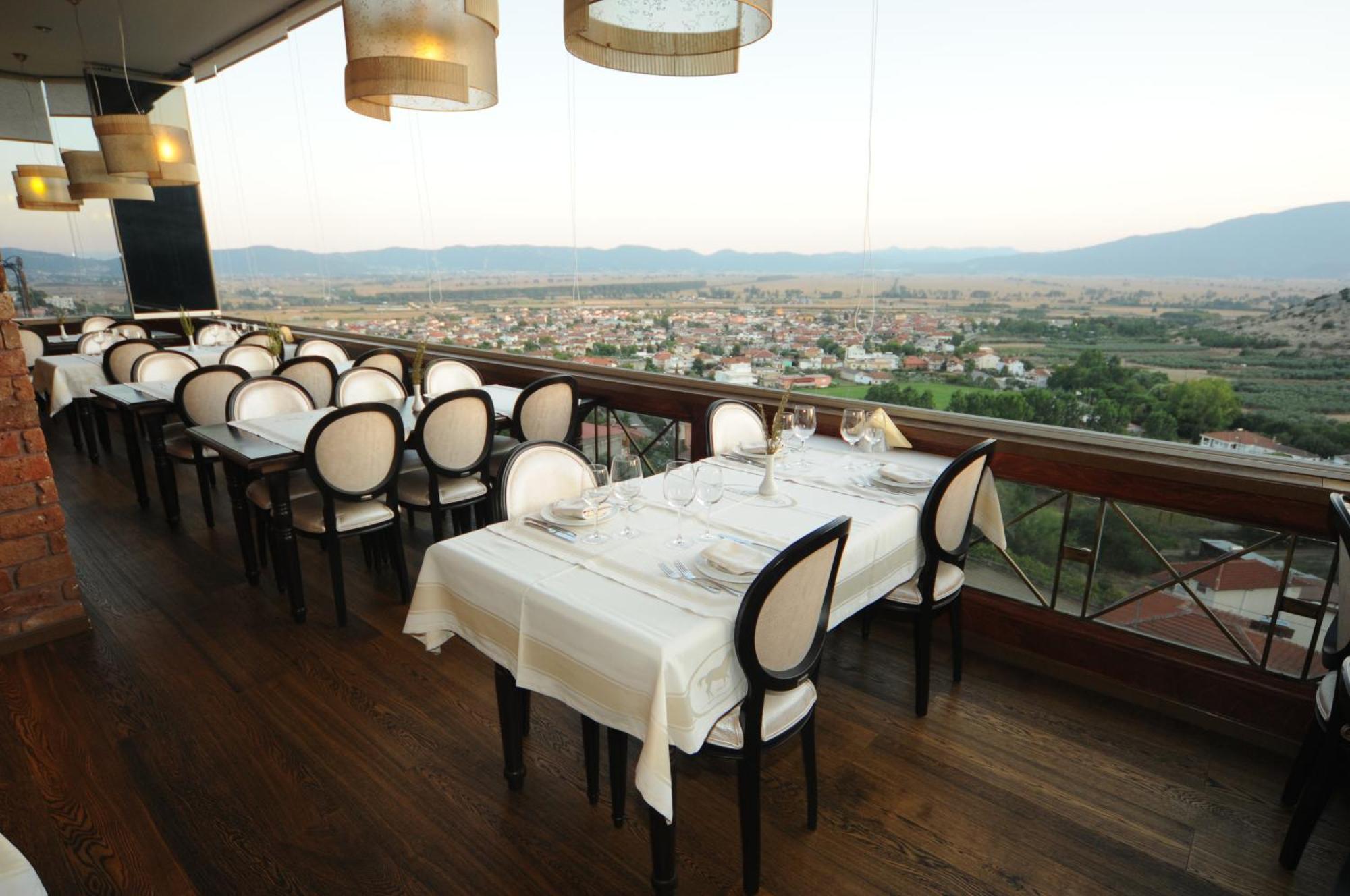 Philippeio Hotel Krinídhes Екстериор снимка