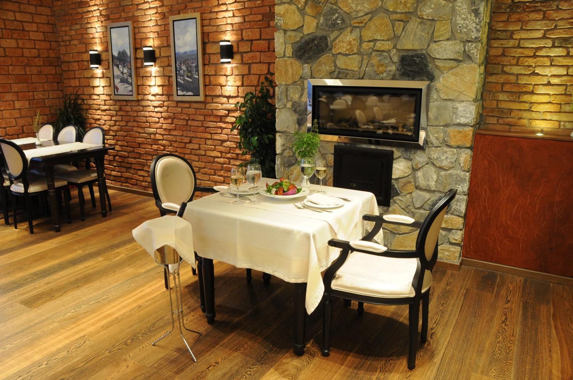 Philippeio Hotel Krinídhes Екстериор снимка