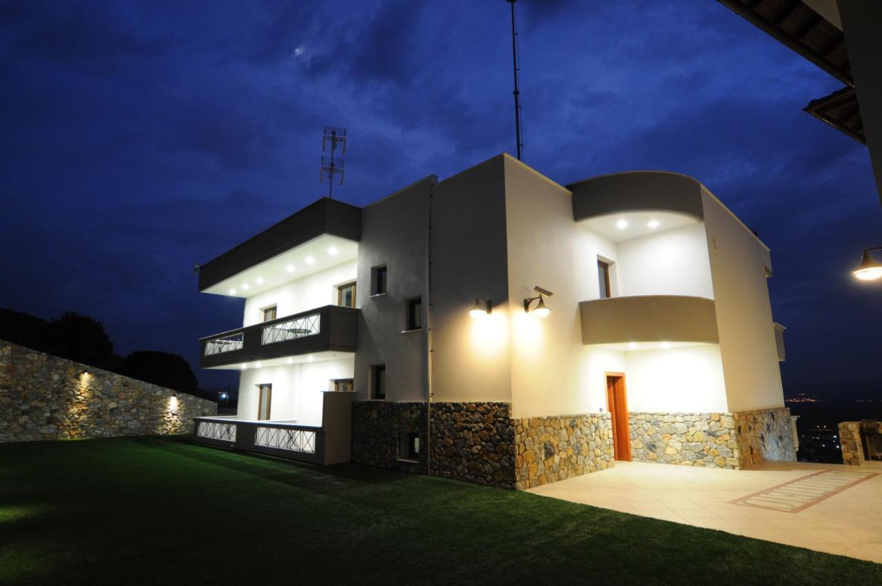 Philippeio Hotel Krinídhes Екстериор снимка